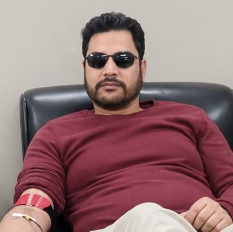Suraj Raina - Coordinator Voluntary blood Donor J&K Hoprayas